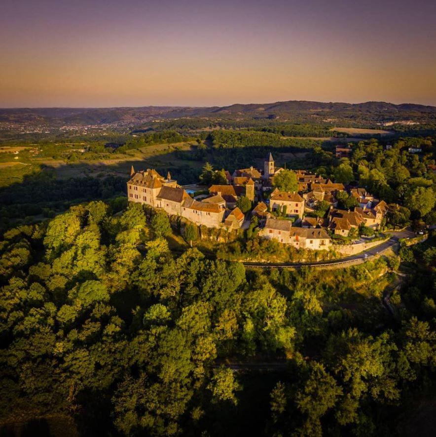 Maison Pierre Loti, Gite Historique Et Spacieux En Vallee De La Dordogne Bretenoux Zewnętrze zdjęcie